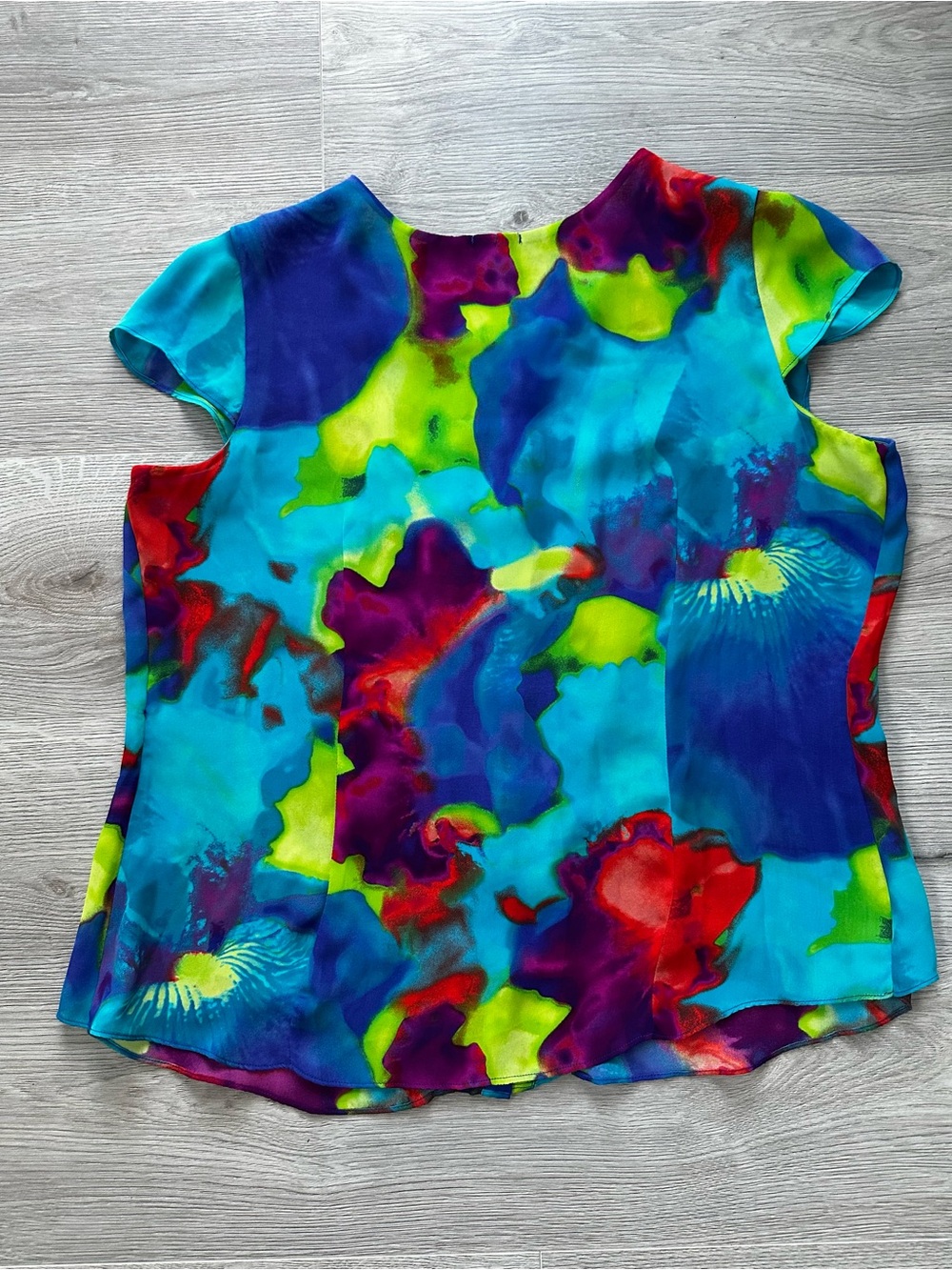 Worthington Watercolor Abstract Pleated Front Blouse Petite XL Blue Green Purple - Picture 3 of 6